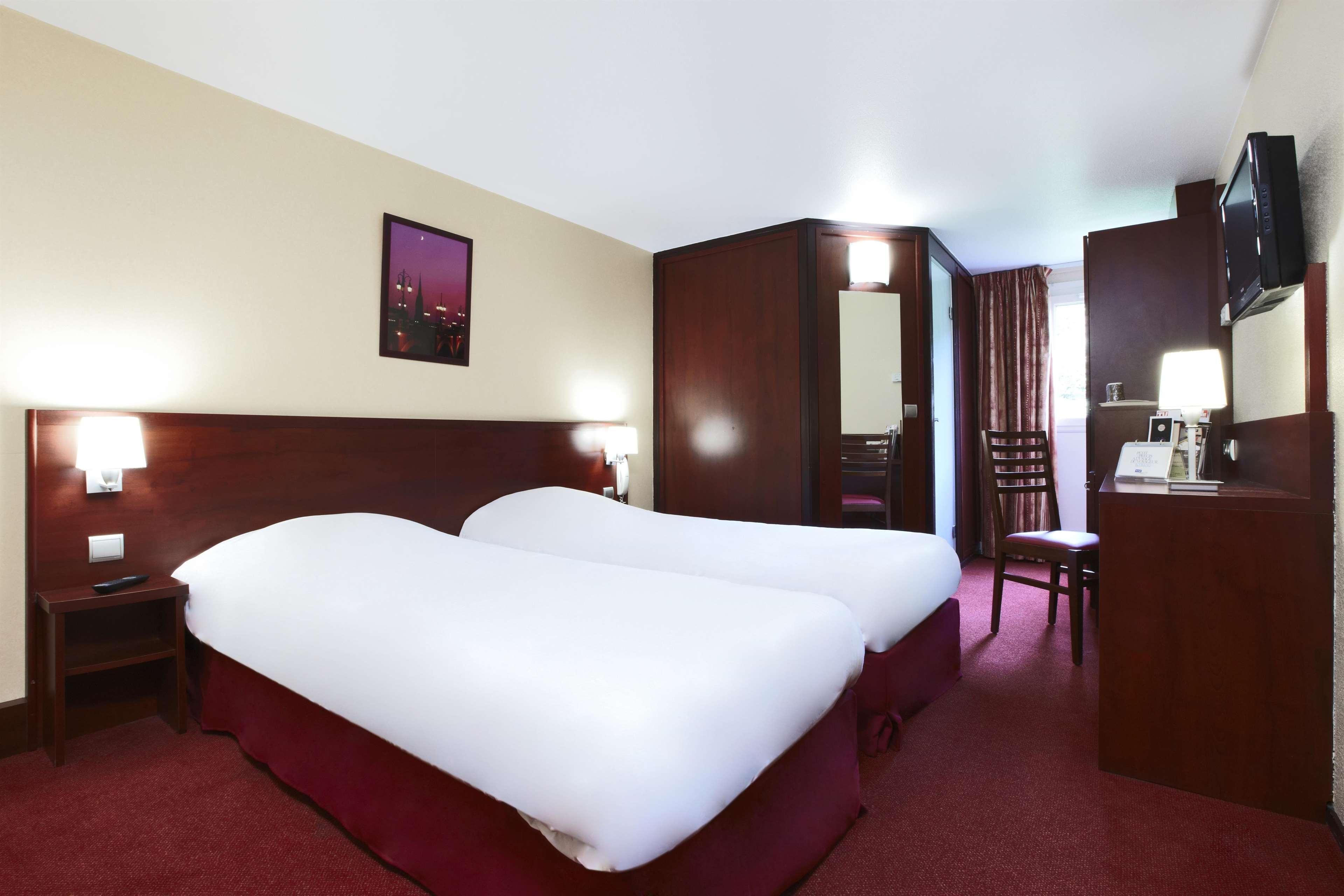 Kyriad Bordeaux Lormont Kültér fotó